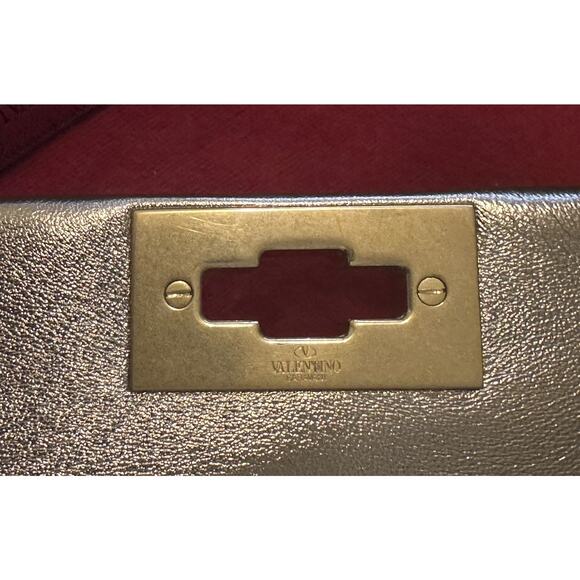 Valentino Garavani Gold Metallic Nappa Medium Roman Stud Rockstud Bag NEW - Picture 7 of 8